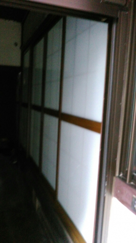 【京都壬生店】木製建具の替わりに、内窓（ﾌﾟﾗﾏｰﾄﾞＵ）を取付させて頂きました（京都市　Ｔ様邸）